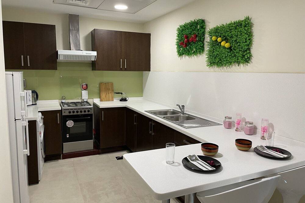 Photo of Kitchen in Al Barsha 1