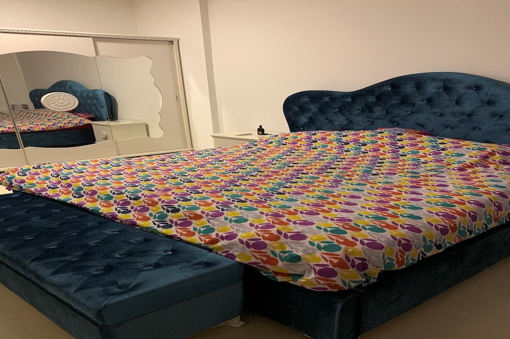 Photo of Bedroom in Qurm