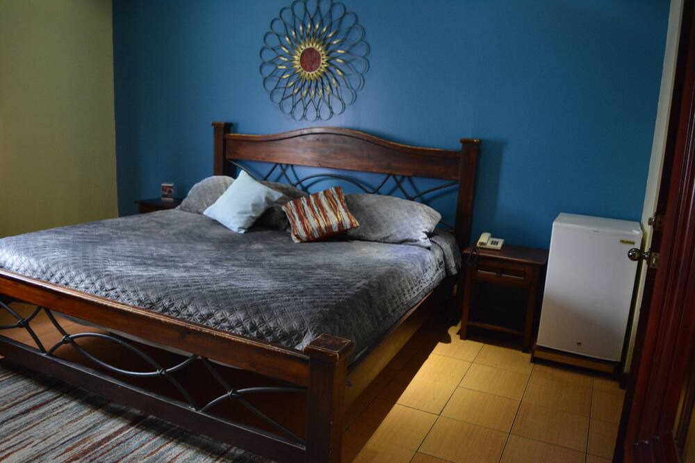 Photo of Bedroom in Amon