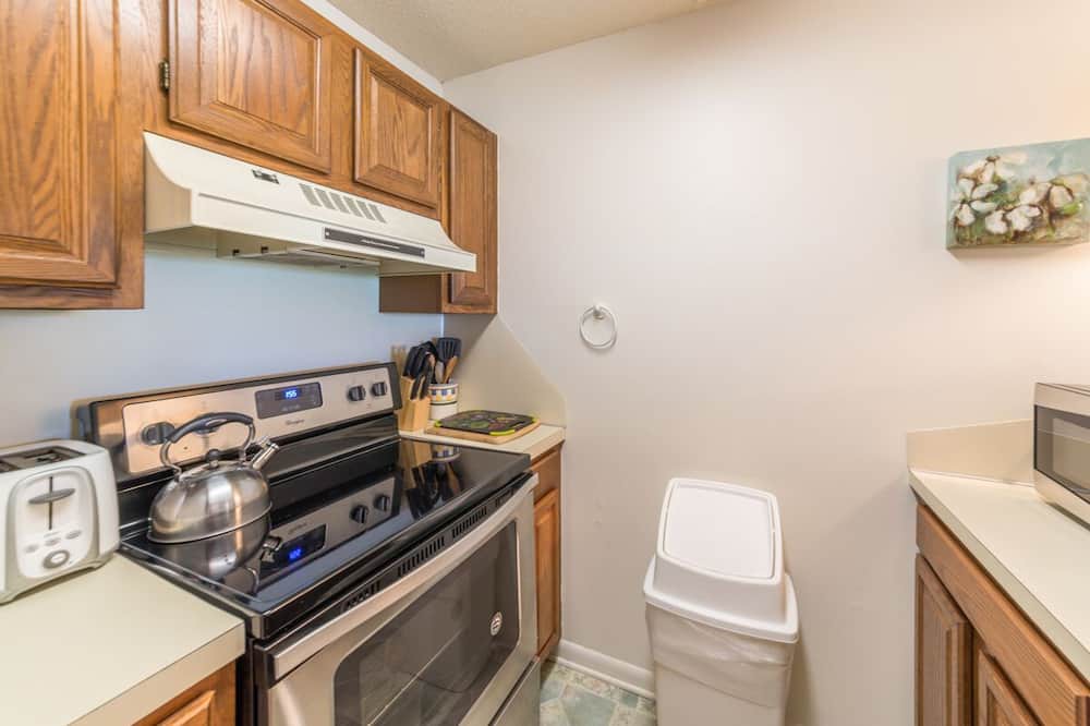 Photo of Kitchen in Saint Helena Island