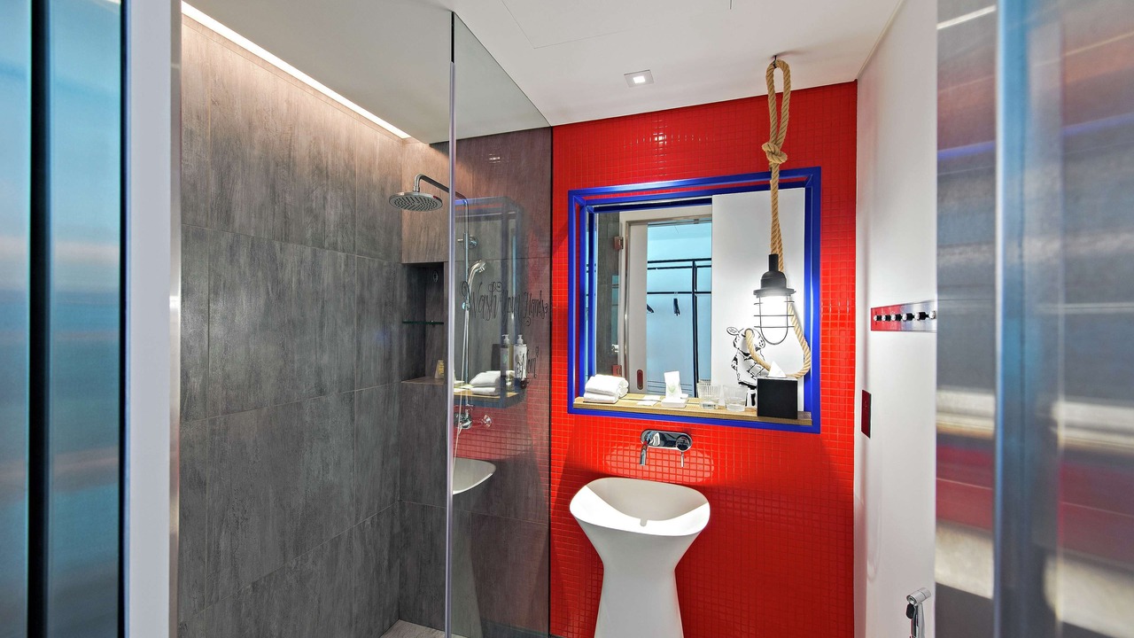 Photo of Bathroom in Bur Dubai