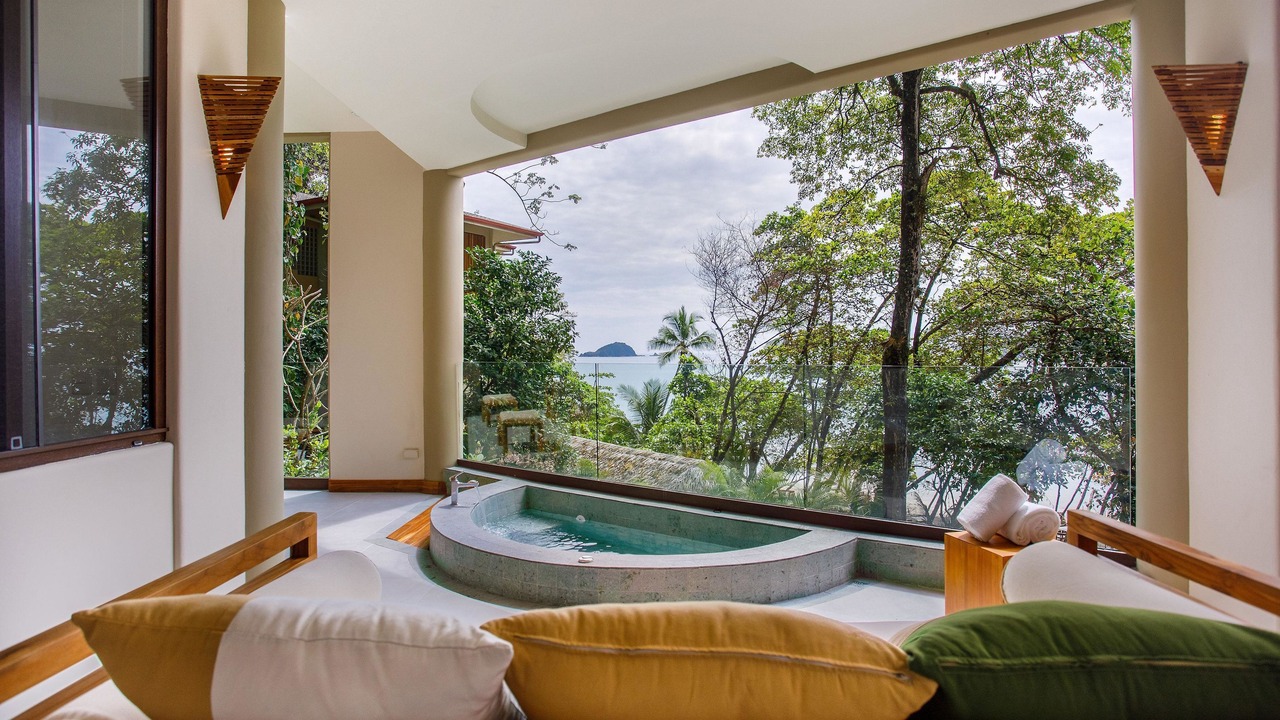 Photo of Others in Manuel Antonio