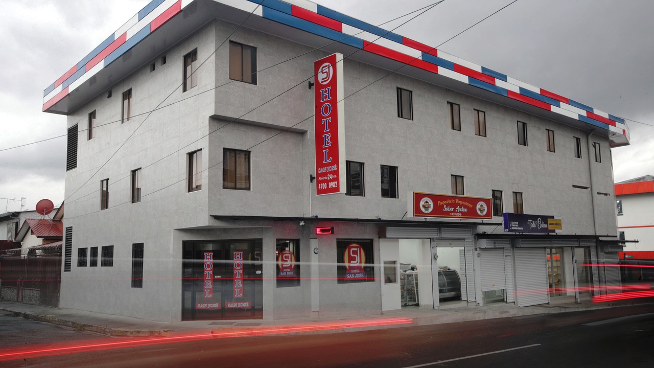 Photo of Outdoor in Amon
