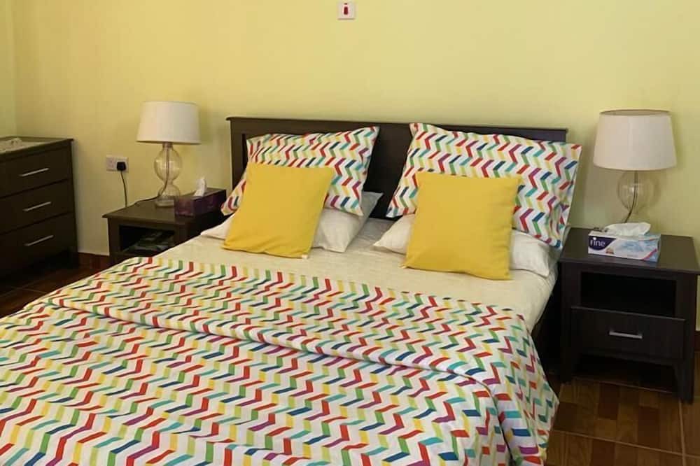 Photo of Bedroom in Al Ghubrah Ash Shamaliyyah