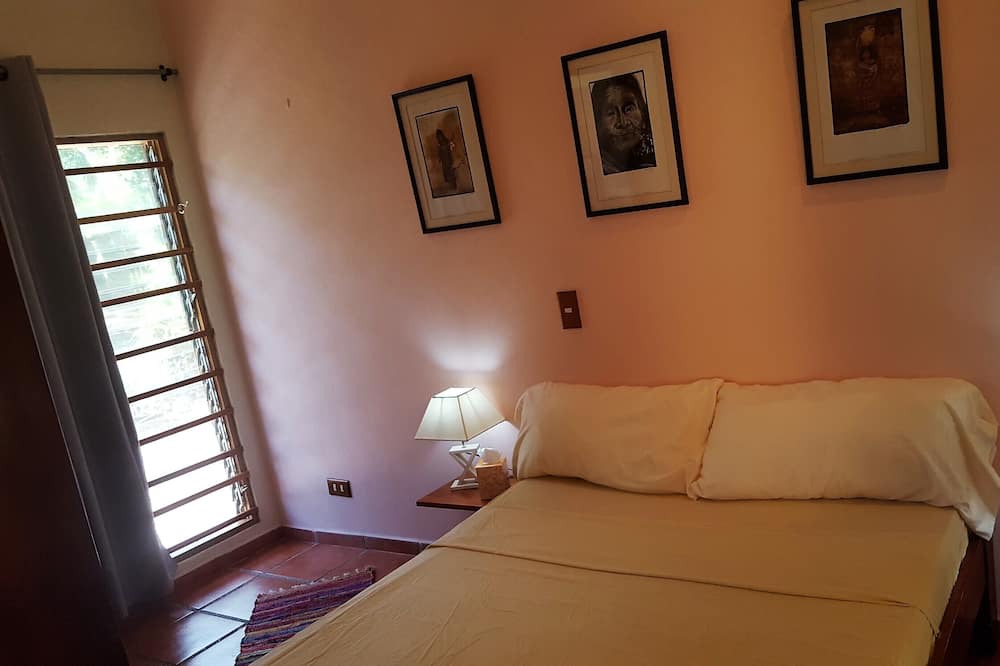 Photo of Bedroom in Playa Coyote
