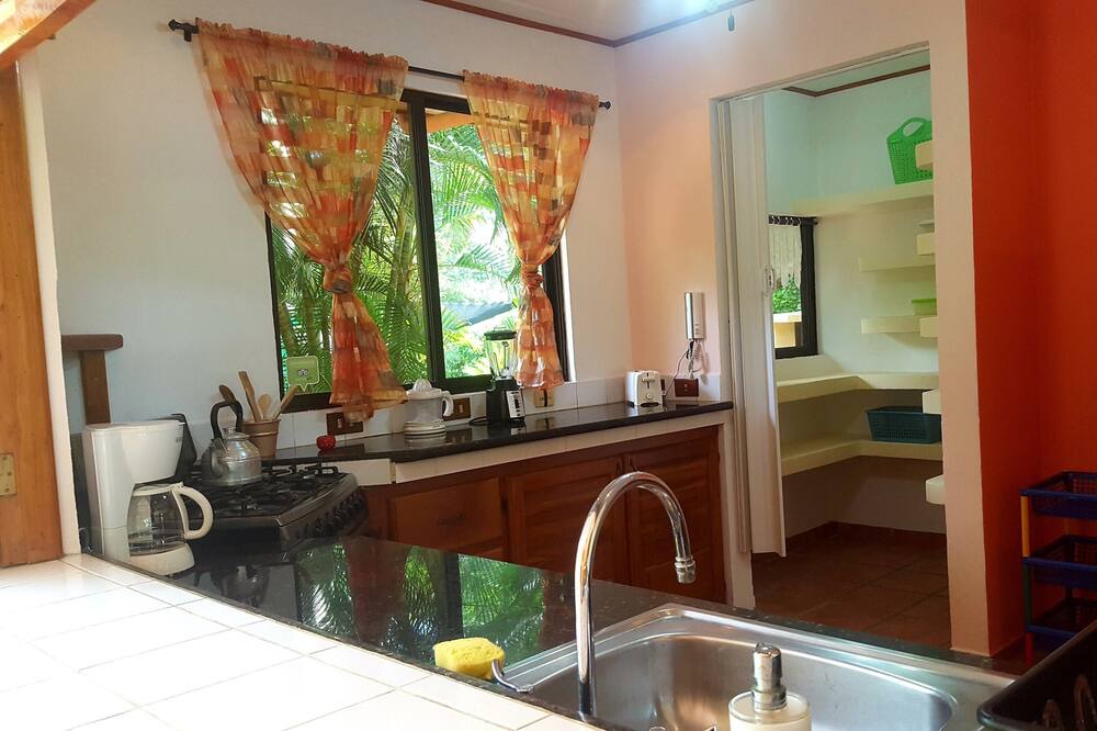Photo of Bedroom in Playa Coyote