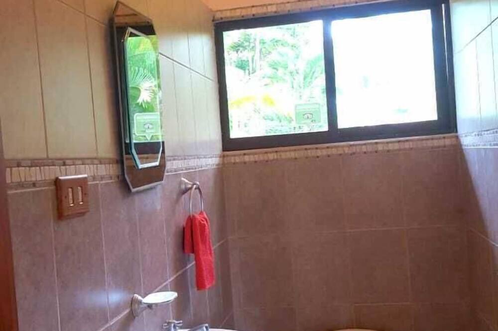 Photo of Bathroom in Playa Coyote