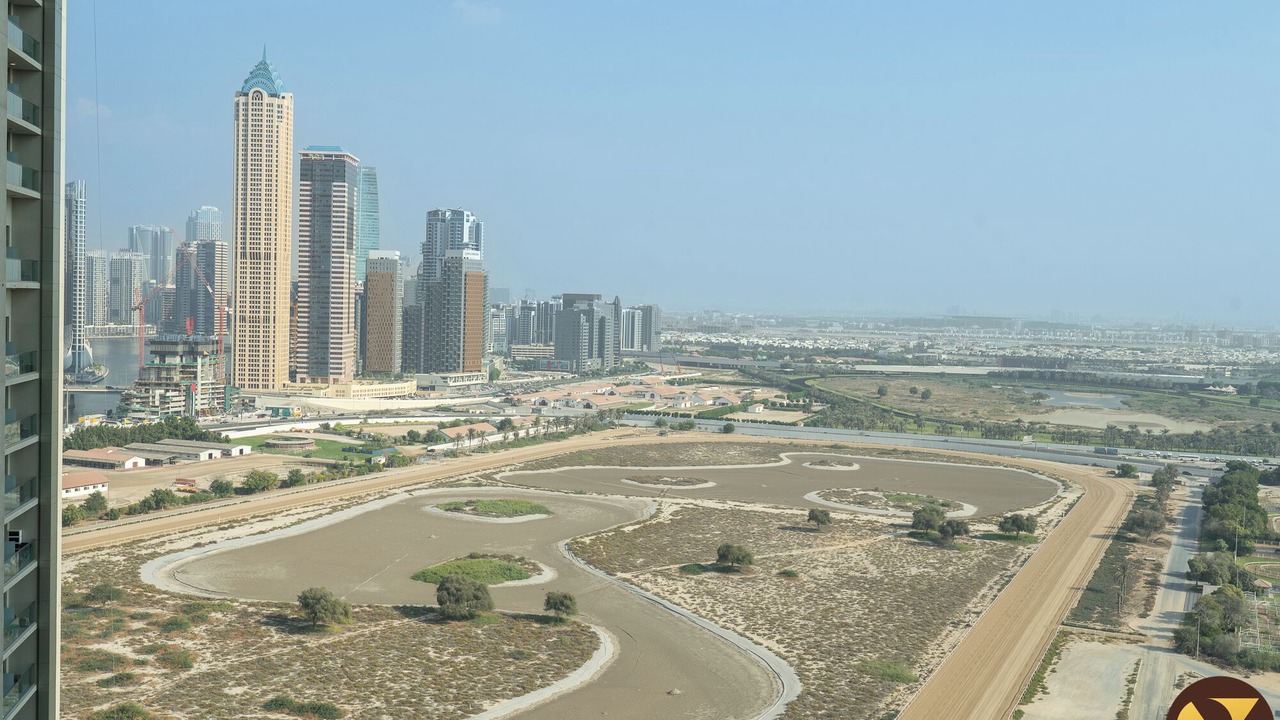 Photo of Patio Balcony in Sheikh Zayed Road