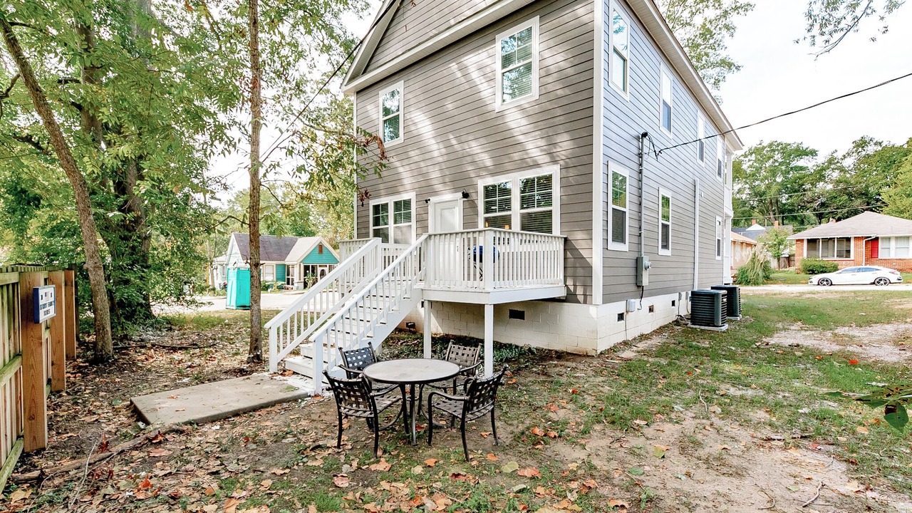 Photo of Outdoor in Columbia