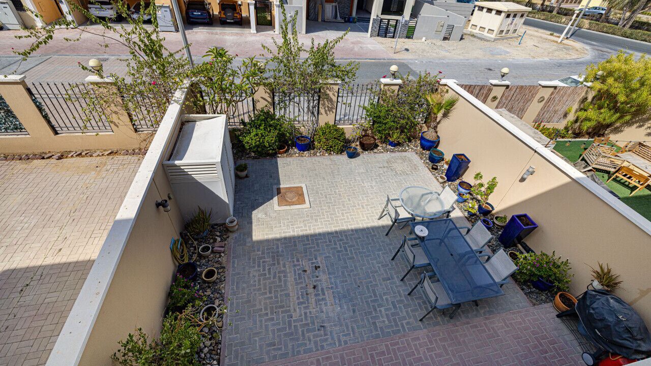 Photo of Outdoor in Jumeirah Village Circle