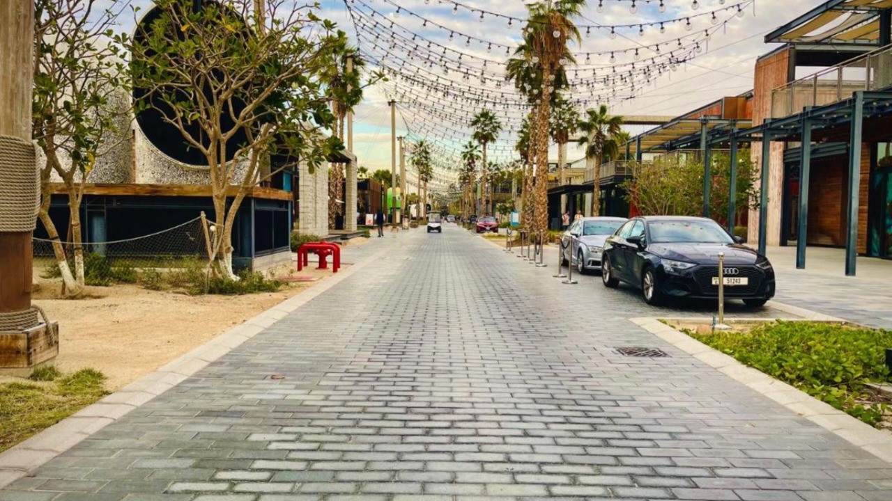Photo of Others in Jumeira 1