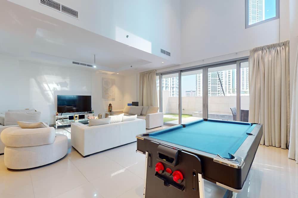 Photo of Livingroom in Downtown Dubai
