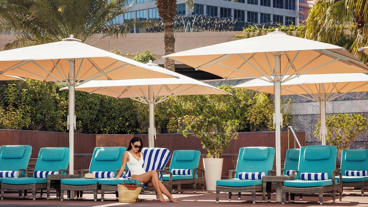 Photo of Outdoor in Trade Center