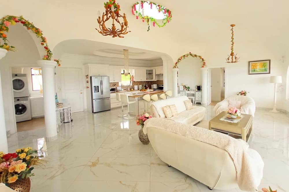 Photo of Livingroom in Tronadora