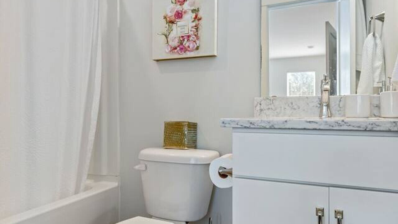 Photo of Bathroom in North Charleston