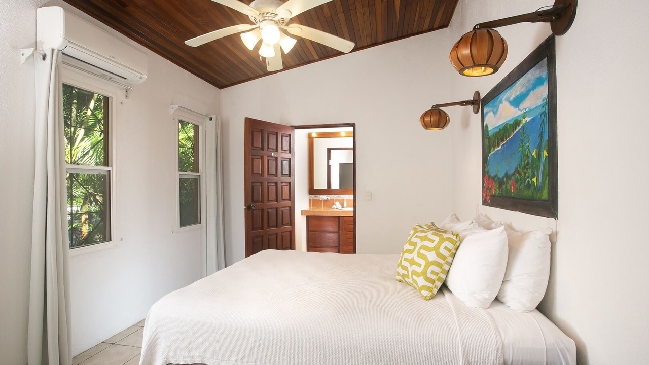 Photo of Bedroom in Playa Guiones