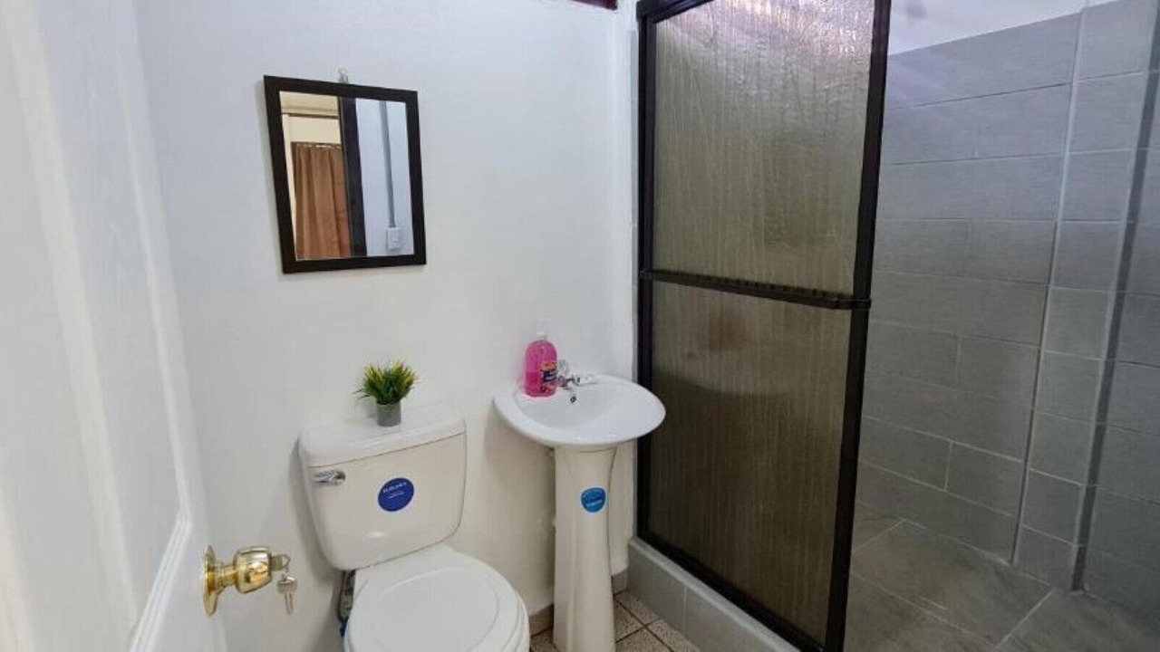 Photo of Bathroom in Siquirres