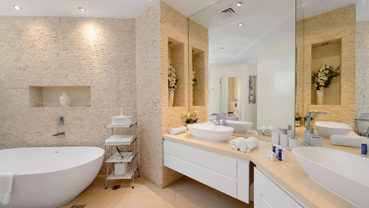 Photo of Bathroom in Palm Jumeirah