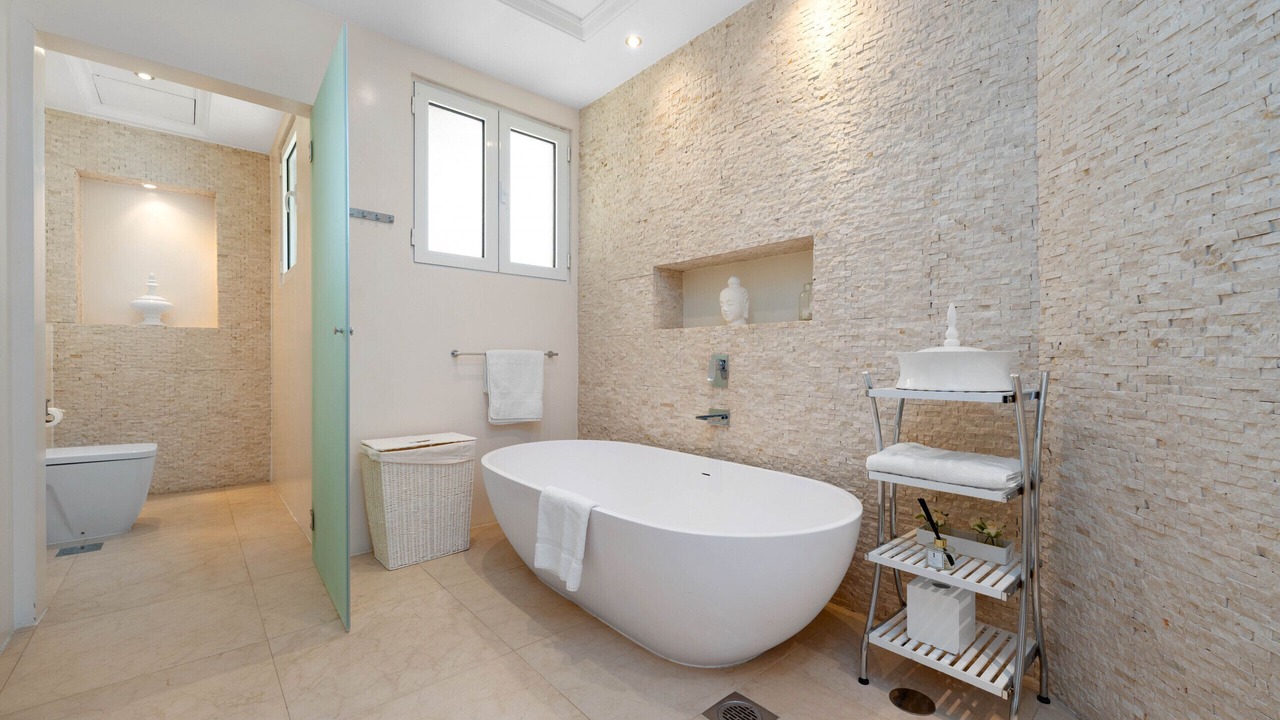 Photo of Bathroom in Palm Jumeirah