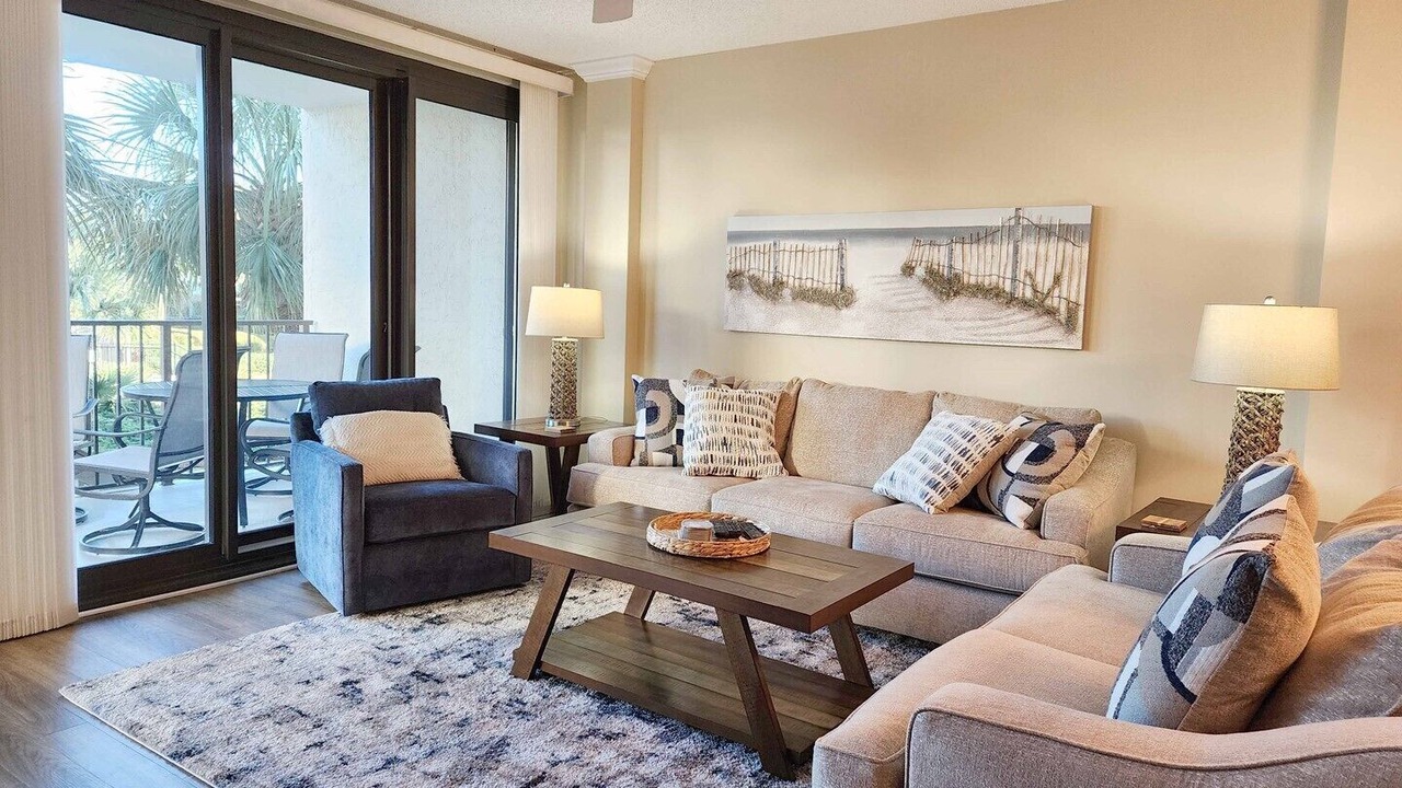 Photo of Livingroom in Litchfield by the Sea