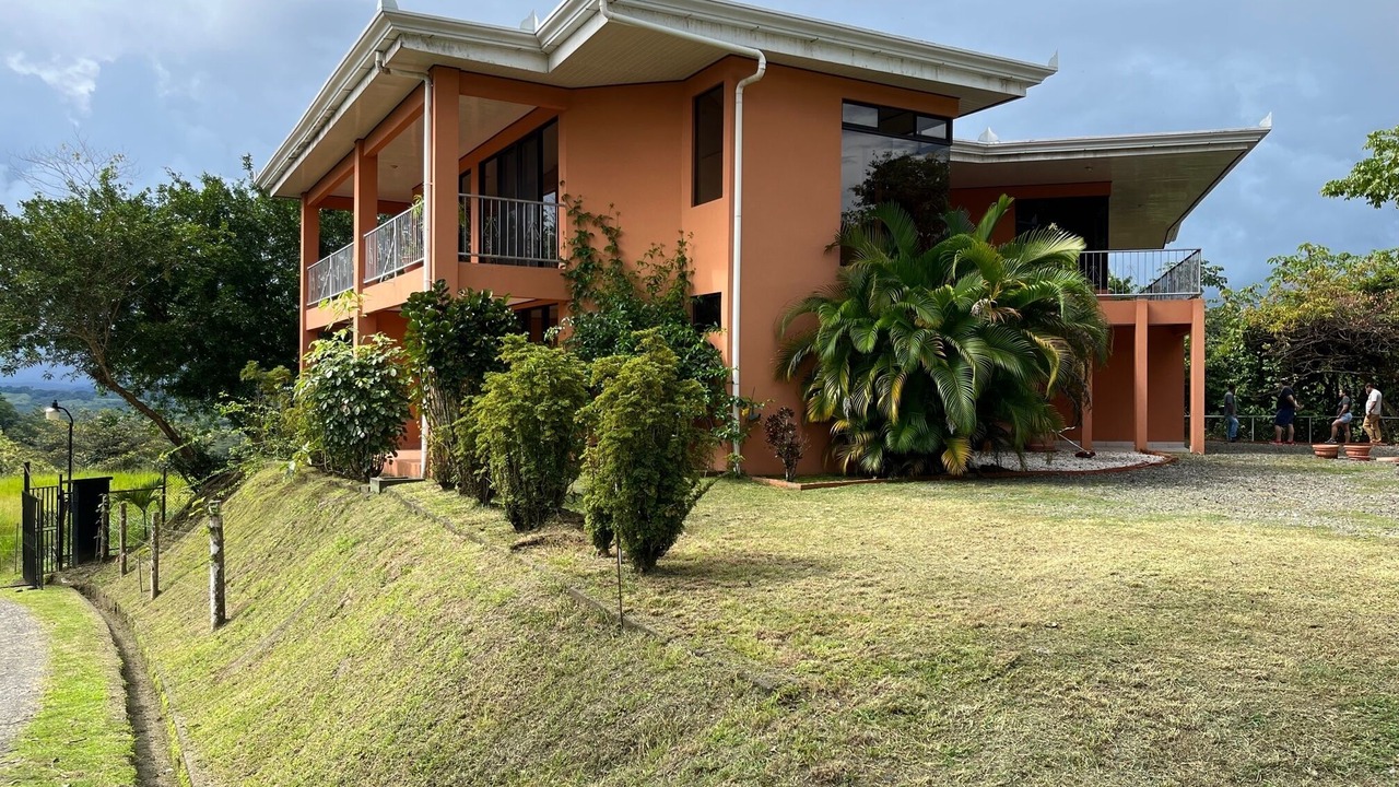 Photo of Outdoor in Pajaro Azul