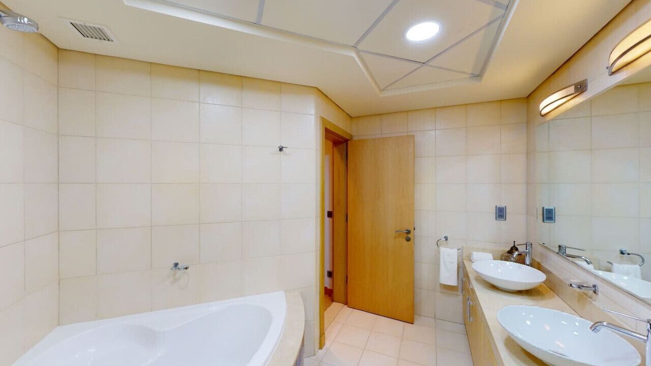 Photo of Bathroom in Palm Jumeirah