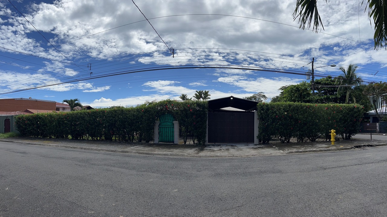 Photo of Outdoor in Barrio Ricos y Famosos