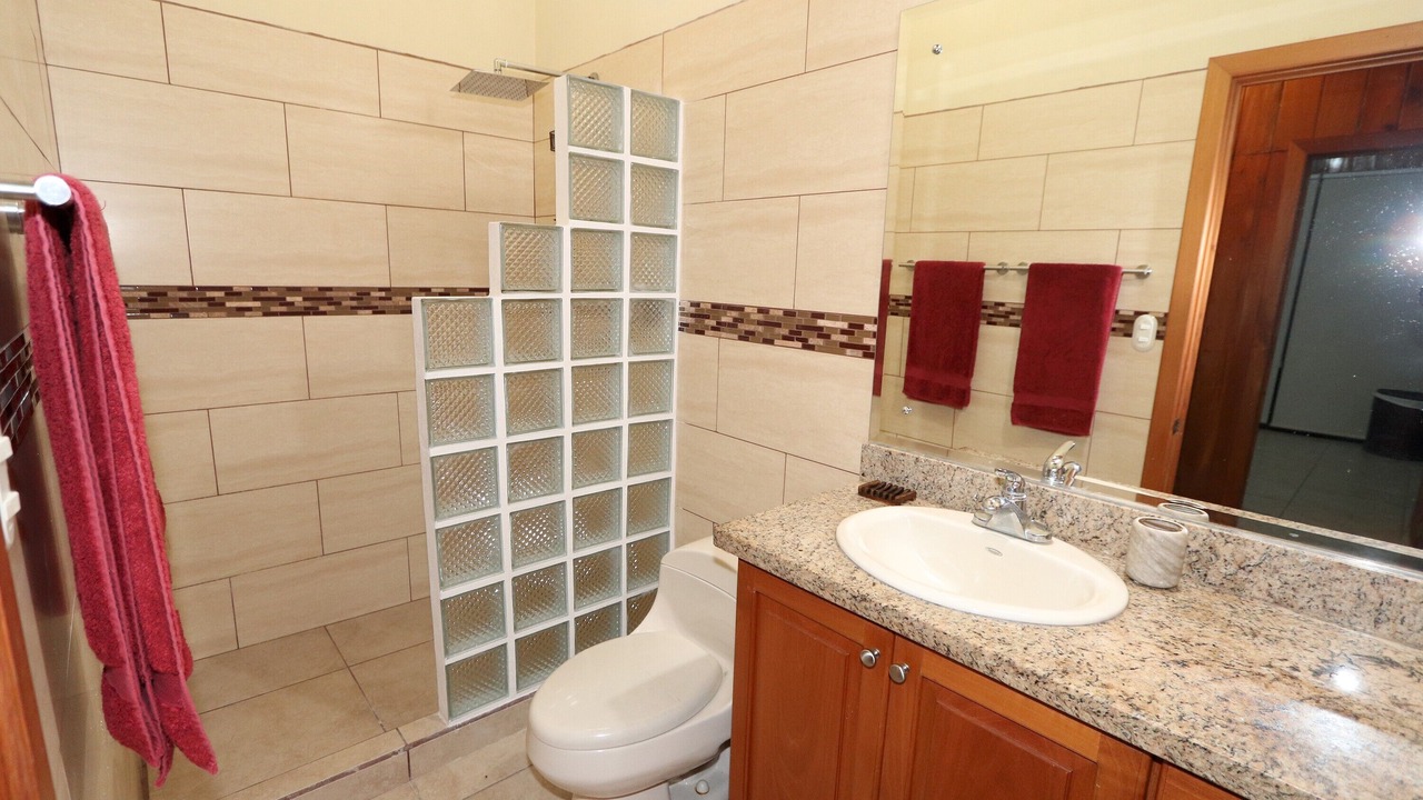 Photo of Bathroom in Atenas