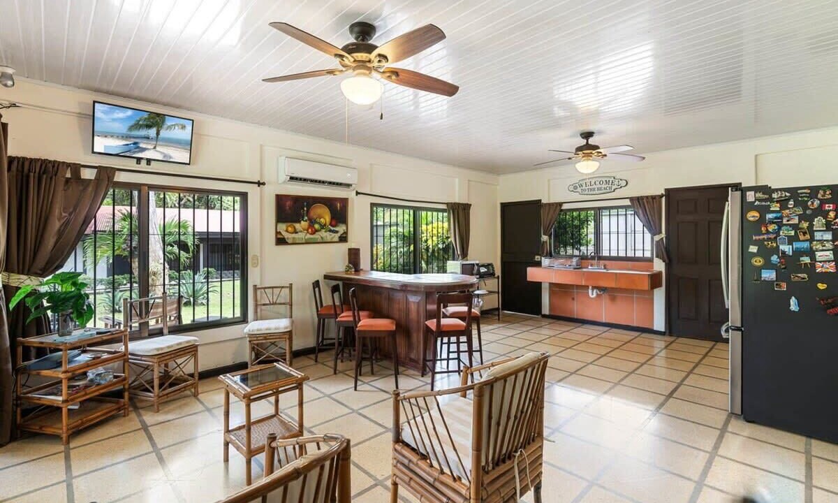 Photo of Livingroom in Potrero
