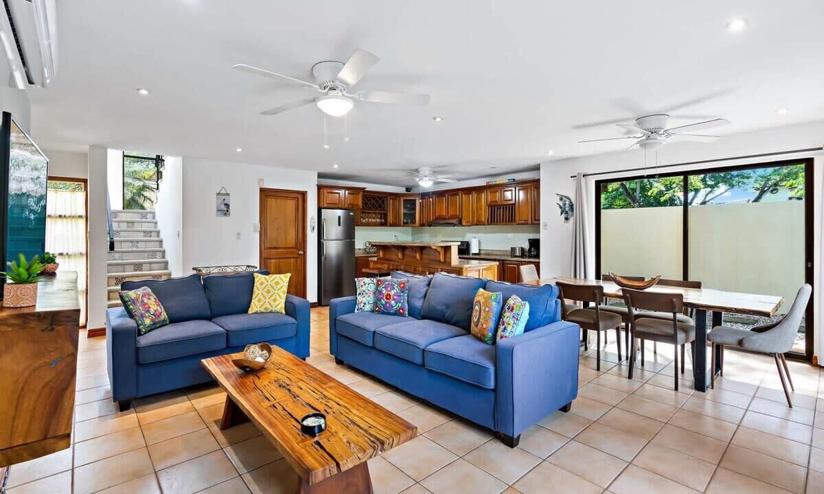 Photo of Livingroom in Potrero