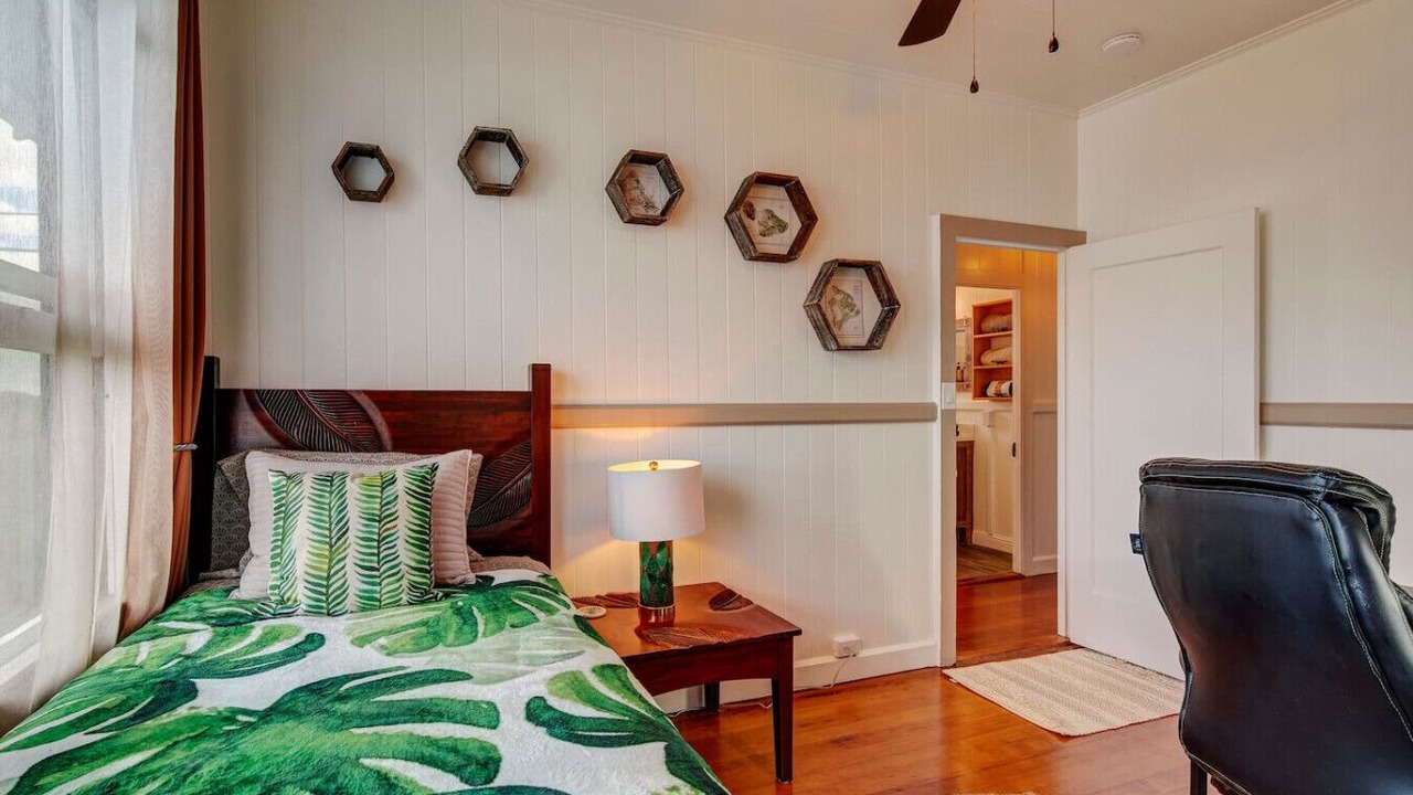 Photo of Bedroom in Hilo