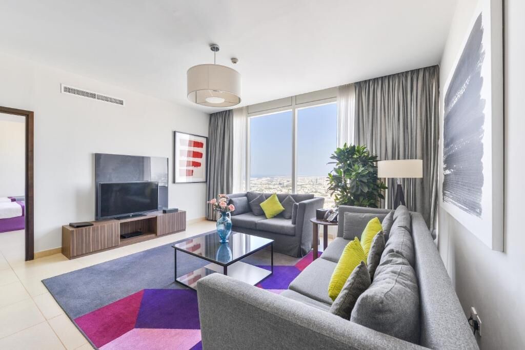 Photo of Livingroom in Trade Center