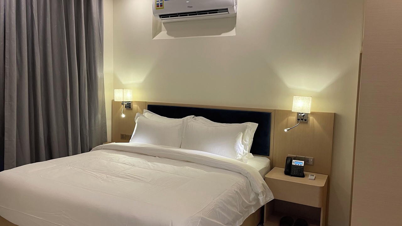 Photo of Bedroom in Duqm