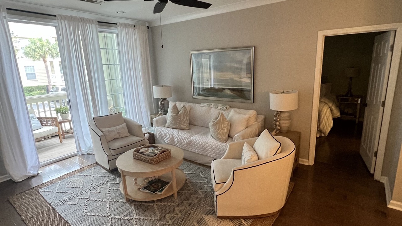 Photo of Livingroom in Seaside Farms