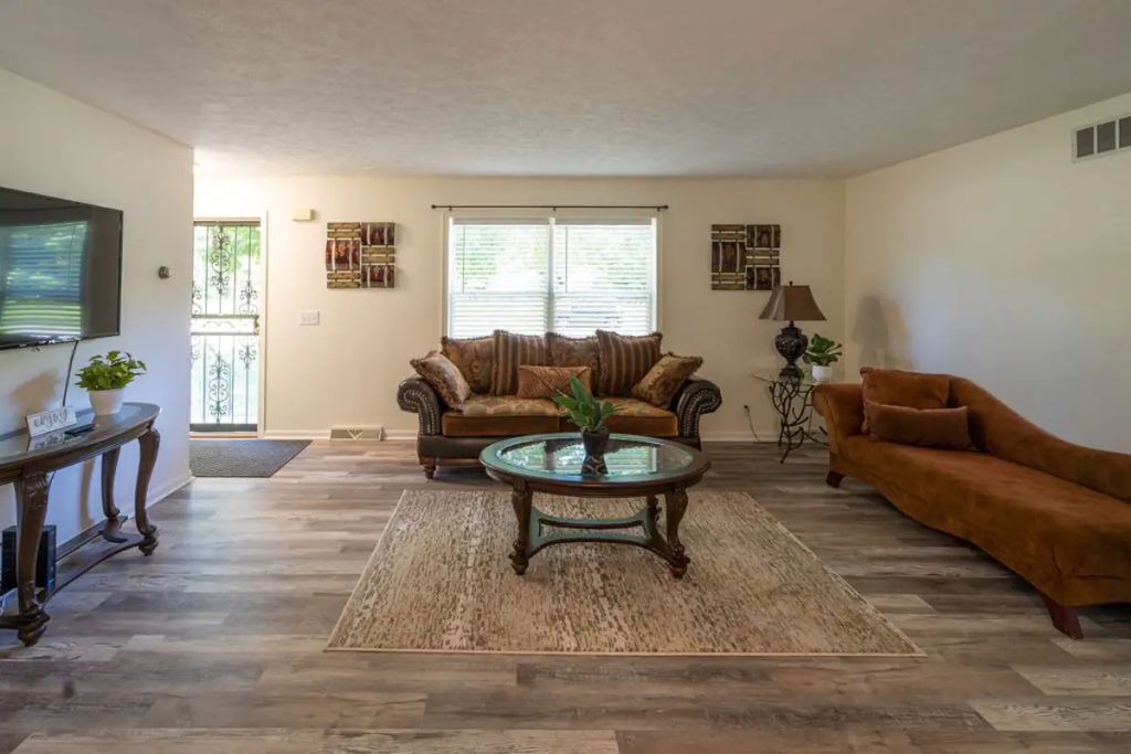 Photo of Livingroom in Benton Harbor