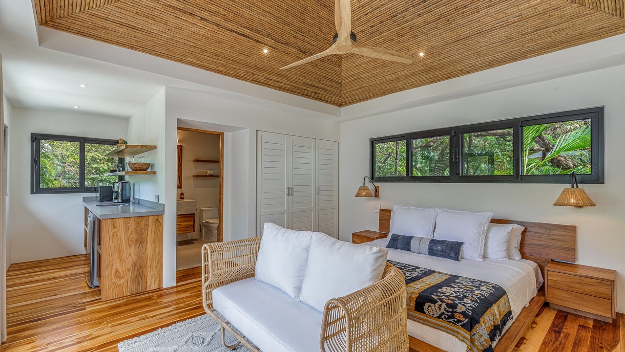 Photo of Bedroom in Playa Guiones
