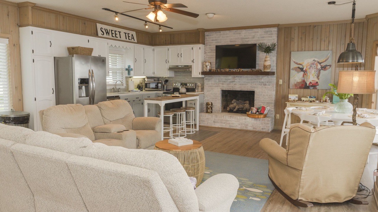 Photo of Livingroom in Gilbert