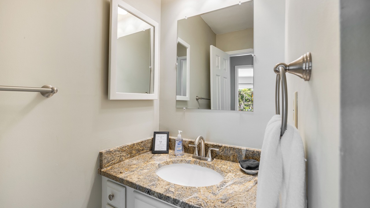 Photo of Bathroom in Pelican Bay
