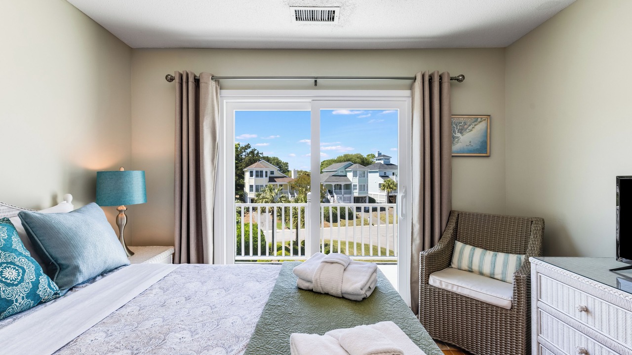 Photo of Bedroom in Pelican Bay