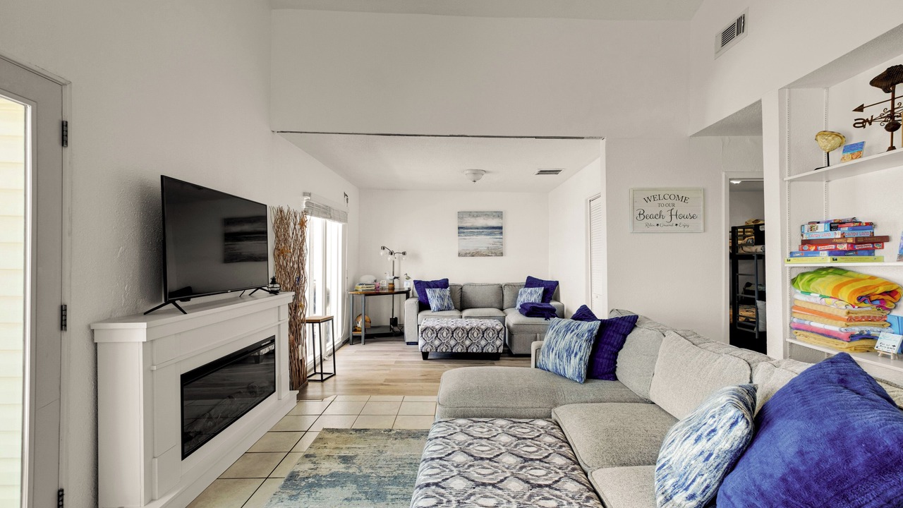 Photo of Bedroom in Terramar Beach
