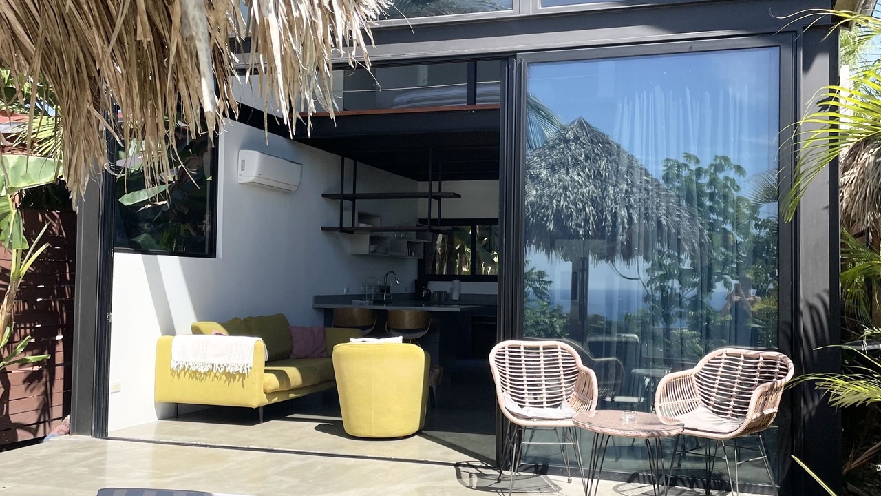 Photo of Patio Balcony in Playa Santa Teresa