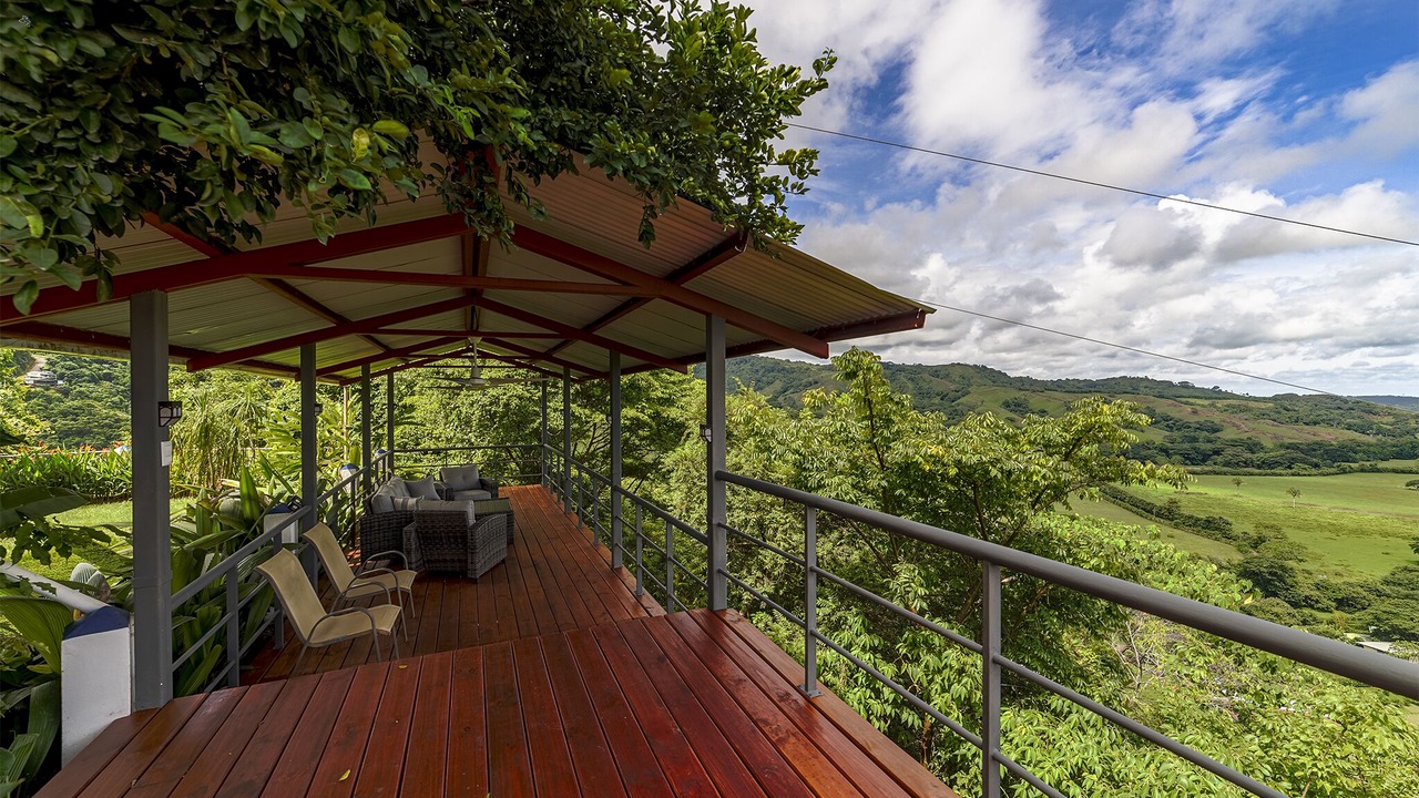 Photo of Patio Balcony in Playa Hermosa