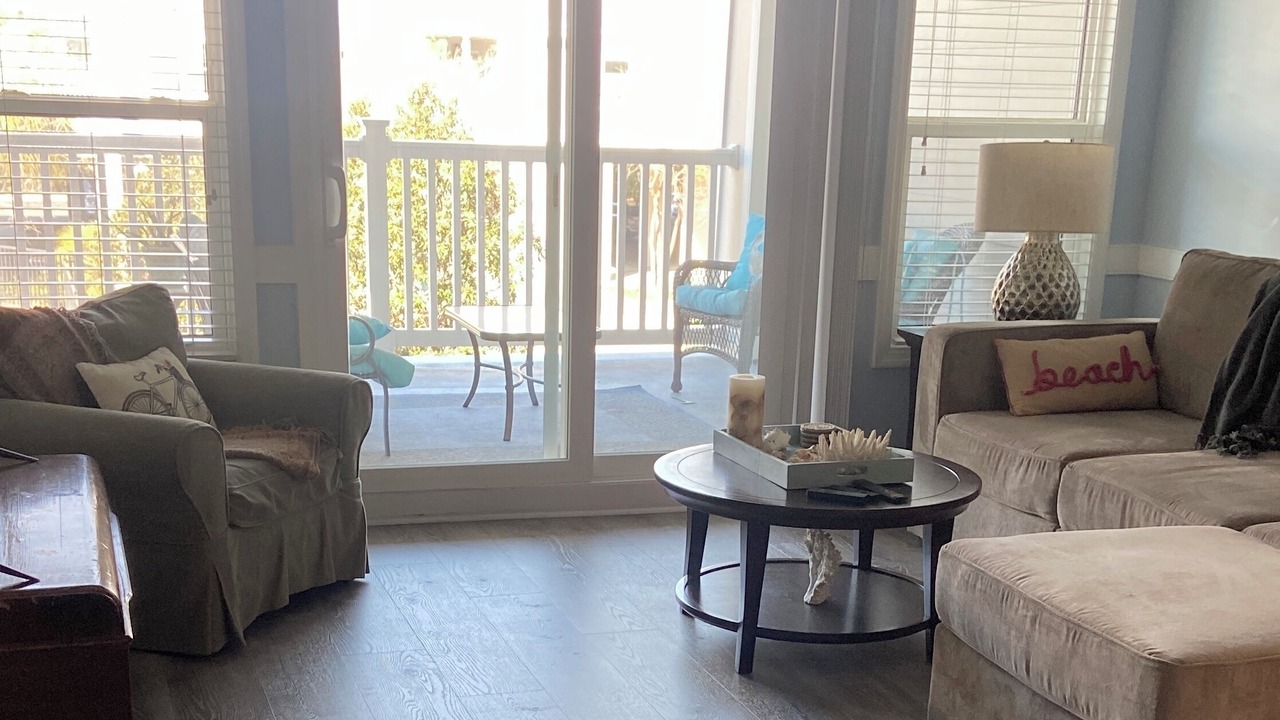 Photo of Livingroom in Charleston