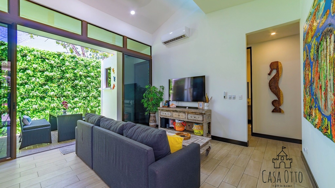 Photo of Livingroom in Jaco