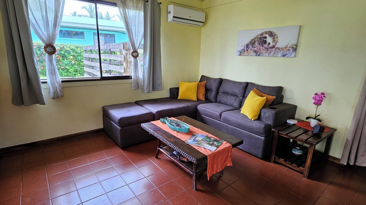 Photo of Livingroom in Parrita