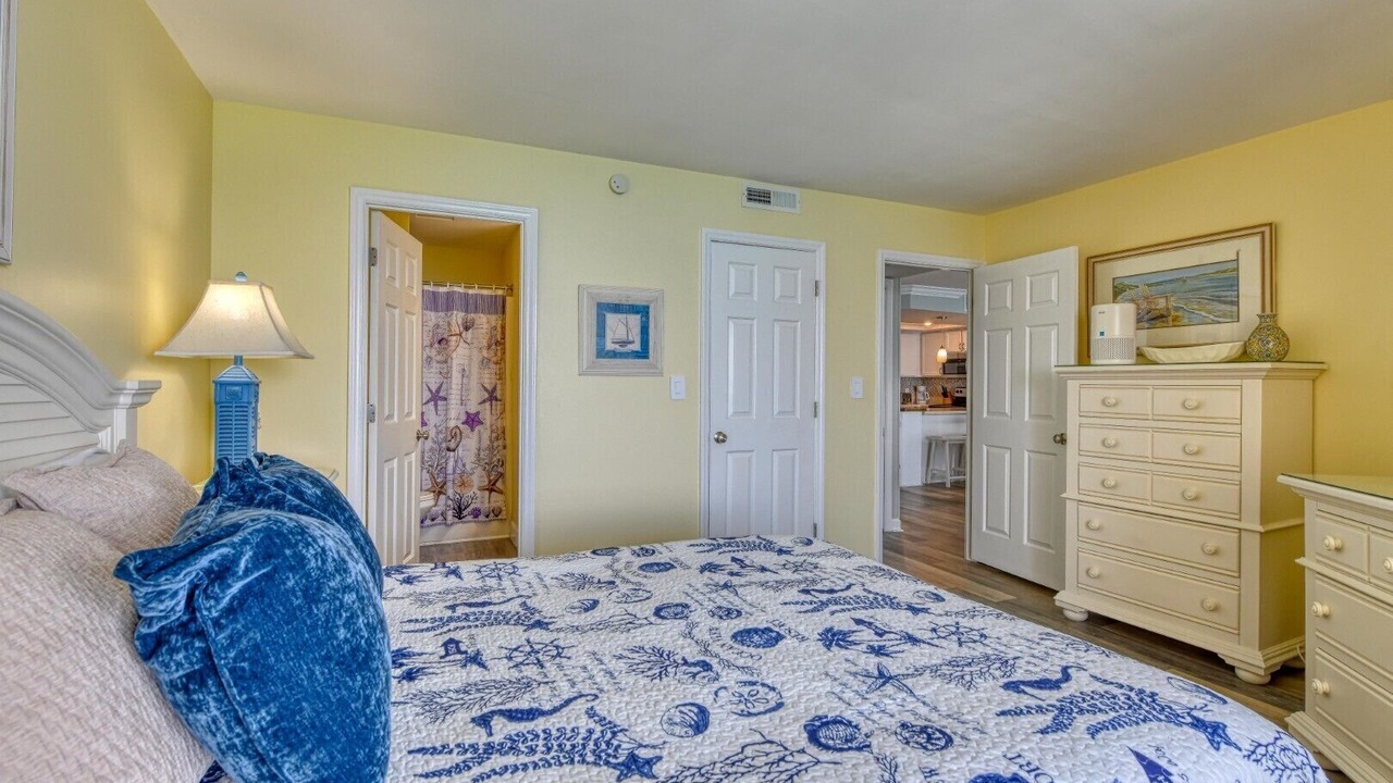 Photo of Bedroom in Garden City