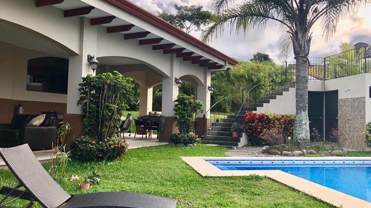 Photo of Outdoor in Ciudad Colon