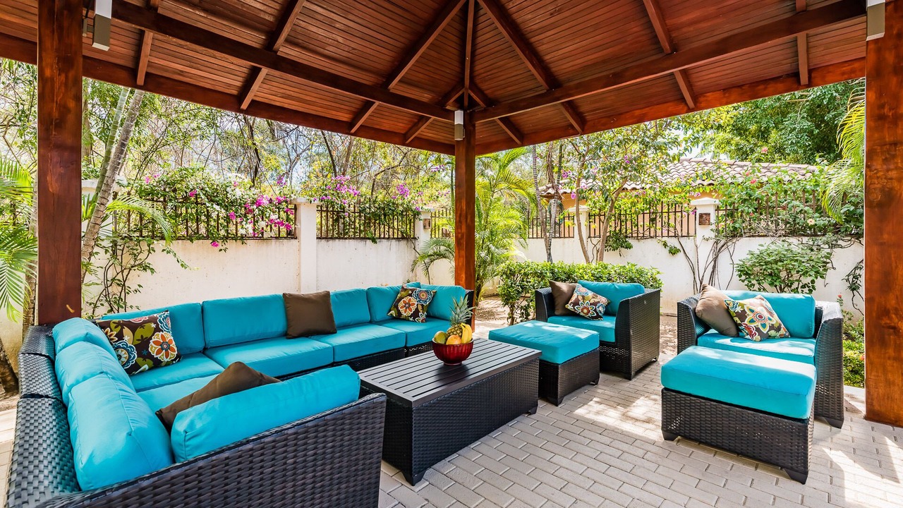 Photo of Patio Balcony in Palm Beach Estates