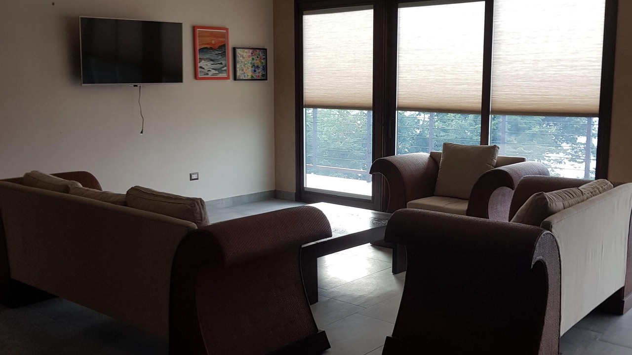 Photo of Livingroom in Potrero