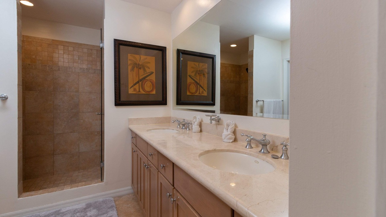 Photo of Bathroom in Coco